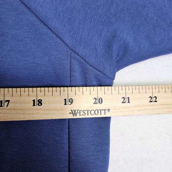 Nike Embossed Spellout Sweatshirt Womens S Blue Lux Fleece CV7248-469 Athleisure - Picture 11 of 12